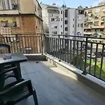 Cozy Apartment Near City Center