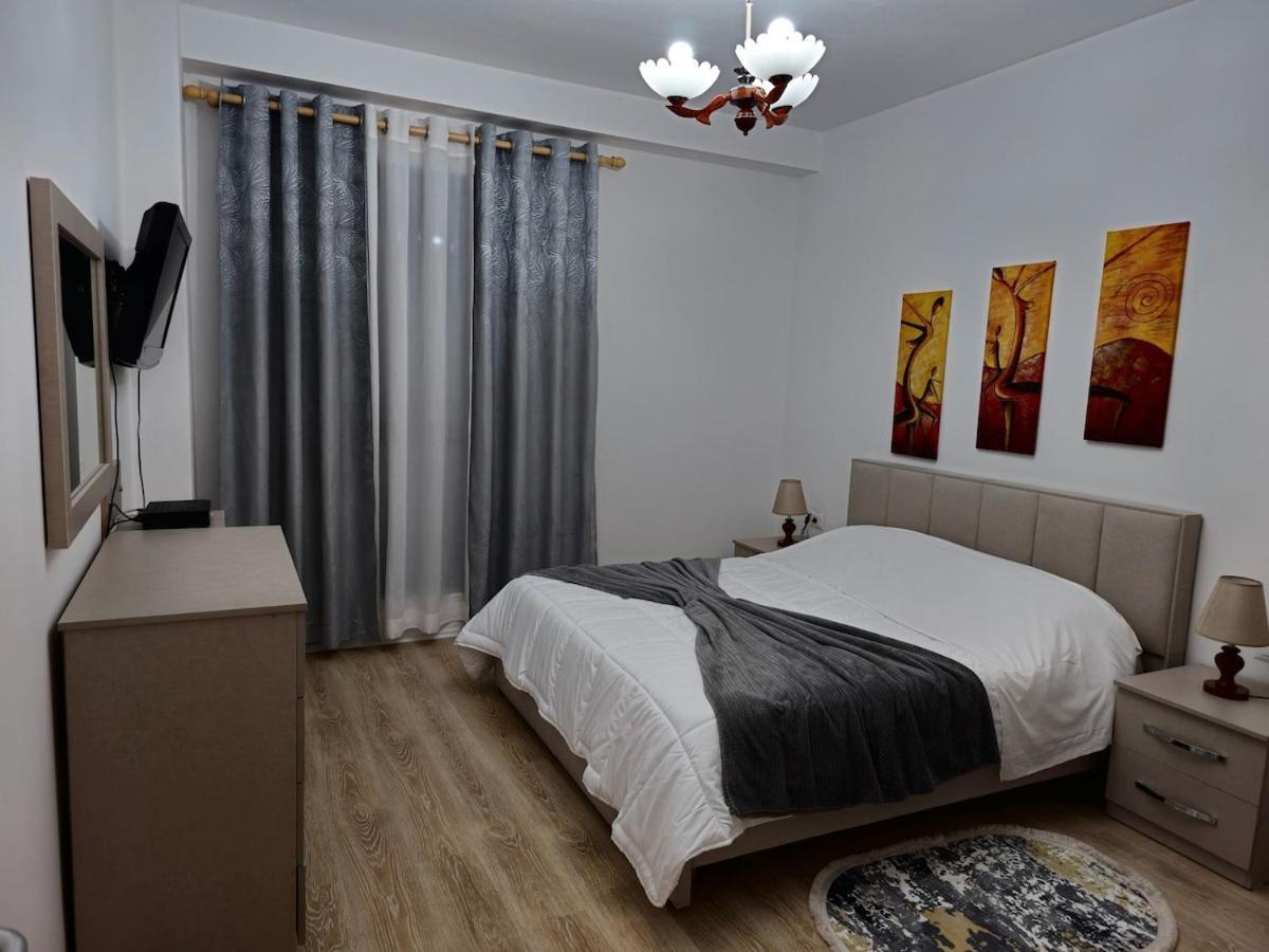 Apartment Cozy Near Center *